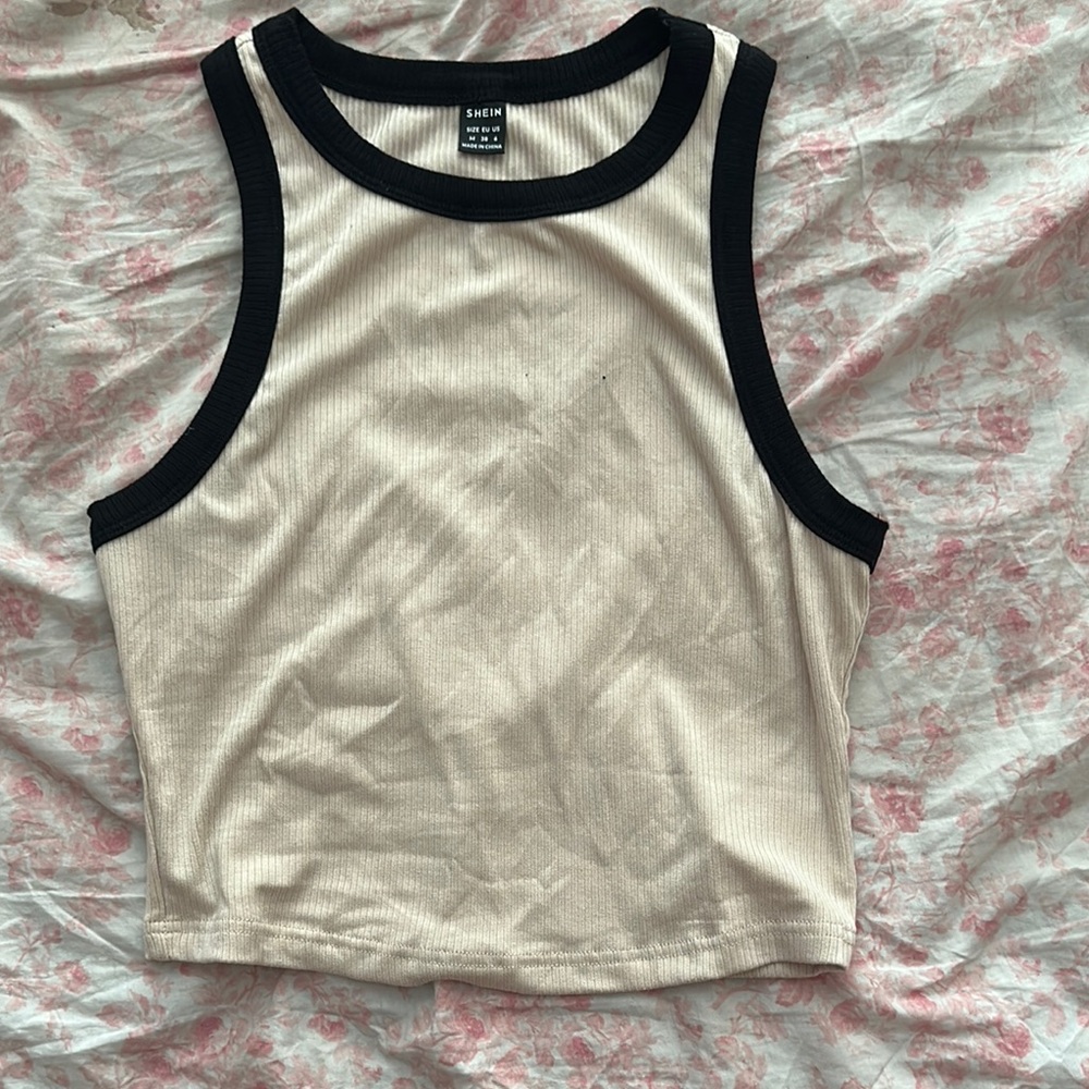 SHEIN Cream and White Fitted Crop Tank Top